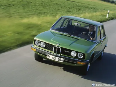 Pictures of BMW 525 Sedan UK-spec (E12) 1973–76 (1024x768)