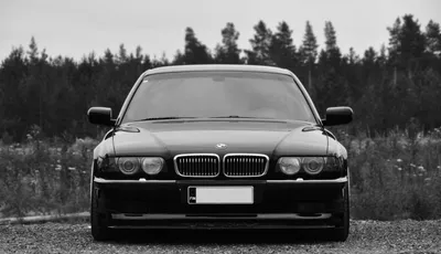 Скачать 1366x768 bmw, e38, 740i, авто, вид сбоку, черный обои, картинки  планшет, ноутбук