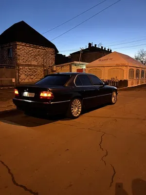 Шикарный фотосет BMW Е38 (я исправился! сори не те фотки скинул!!))))) /  личный блог Rich1e / smotra.ru