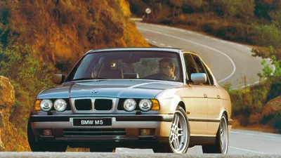 FFFFFF – Ralph Ruiz's 1992 BMW E34 525i – StanceWorks