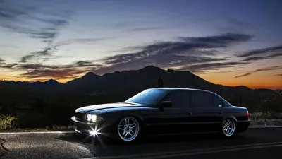 Обои BMW 7-series E38