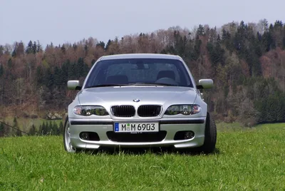 Спорткар BMW M3 E46 редкого цвета Laguna Seca продали за 2 миллиона рублей  - читайте в разделе Новости в Журнале Авто.ру