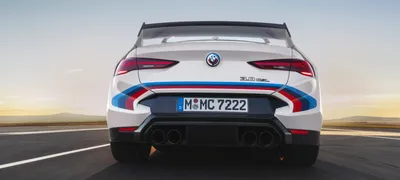 Коллекцию из одинаковых, но разных BMW M3 показали на видео — Motor