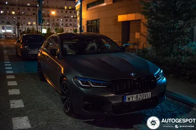 Фото BMW M5 Sedan (F90) - фотографии БМВ М5