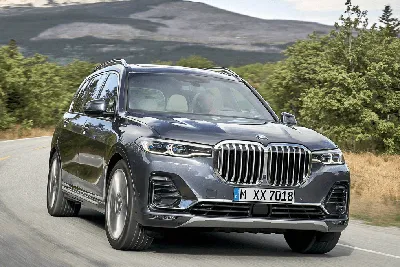 BMW X7 xDrive50i 2019: free desktop wallpapers and background images