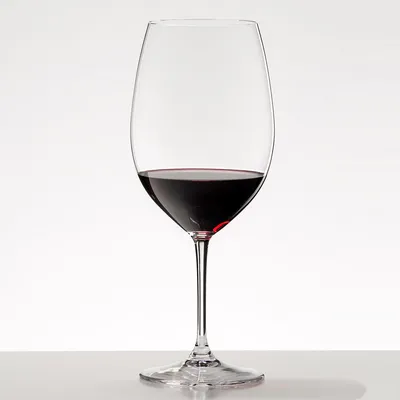 20 причин, чтобы пить по бокалу вина каждый день