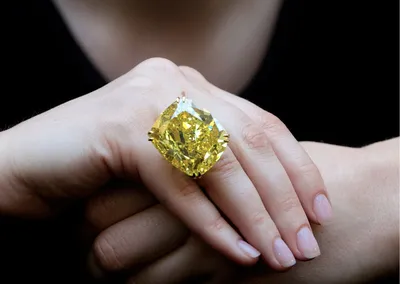 Желтый бриллиант. Свойства, происхождение, добыча и цена желтых бриллиантов  | Пикабу