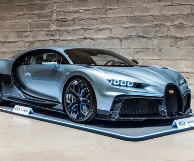 Финальная версия Bugatti Chiron стала самым дорогим автомобилем, проданным  с аукциона — Motor