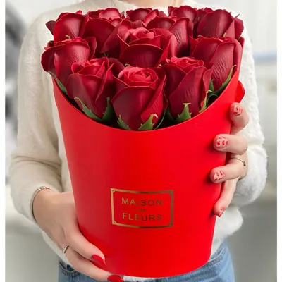 Открытка на День рождения - очень красивый букет роз для женщины | С днем  рождения, Цветы на рождение, День рождения