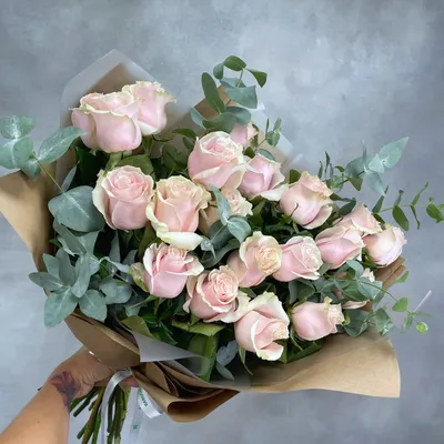 Букет из 23 розовых роз 50 см. - купить с доставкой в Омске - Лаванда