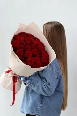 Купить Букет из роз с эвкалиптом 💐 в СПБ недорого с бесплатной доставкой |  Amsterdam Flowes