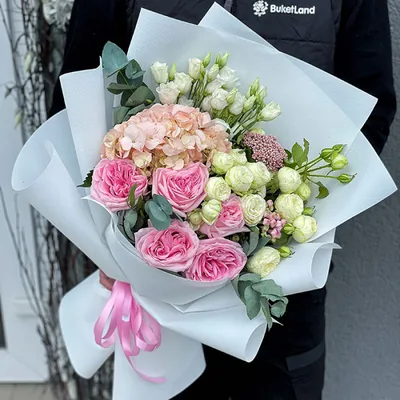Пион-букет: нежный букет цветов за 12590 по цене 12018 ₽ - купить в  RoseMarkt с доставкой по Санкт-Петербургу