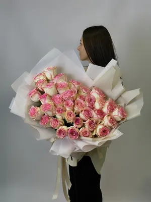 Купить Авторский нежный Букет цветов S в Москве недорого с доставкой