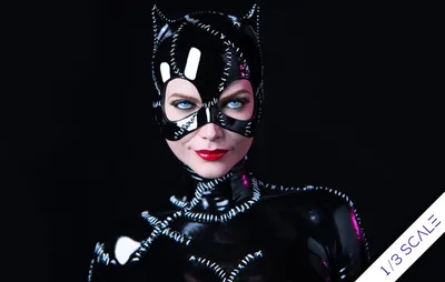 Catwoman: Hunted | Trailer | Warner Bros. Entertainment - YouTube