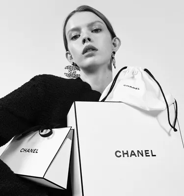 The Art of Detail – Services | CHANEL