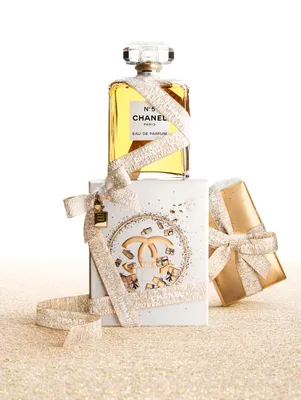 CHANEL Official Website: Fashion, Fragrance, Beauty, Watches, Fine Jewelry  | CHANEL