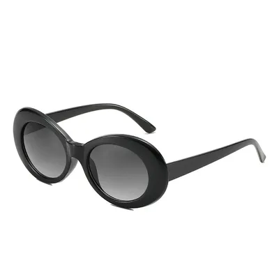 Солнцезащитные очки для женщин spraty черно-белый (923 black-white) — цена  295 грн в каталоге Очки ✓ Купить аксессуары по доступной цене на Шафе |  Украина #93221090
