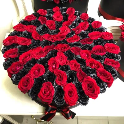 Черно-красные розы от 9 шт. за 4 990 руб. | Бесплатная доставка цветов по  Москве