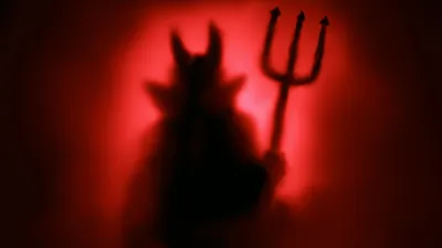 Демон иконка плоский дизайн. Векторная иллюстрация влюбленный дьявол.  Вектор иконка черт смайлик Stock Vector | Adobe Stock