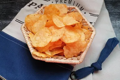 Картофельные чипсы Lay's с солью 140 г - отзывы покупателей на маркетплейсе  Мегамаркет | Артикул: 100031318204