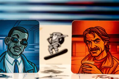 Codenames: Pictures, board game — Brain Games