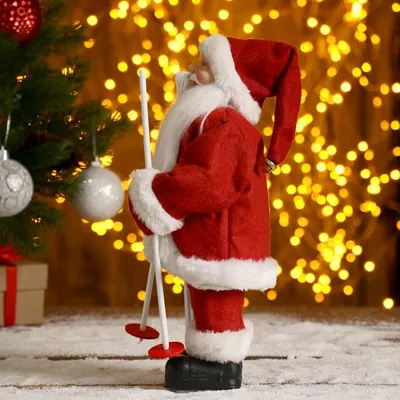 Фигура новогодняя Дед Мороз На лыжах в бордовом костюме 17 см по цене 519  ₽/шт. купить в Москве в интернет-магазине Леруа Мерлен