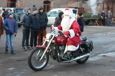 Свечка - Дед Мороз на мотоцикле, 10 см, красный с белым, парафин (791125-1)  (ID#969556830), цена: 131 ₴, купить на Prom.ua