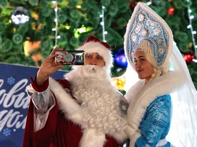Дед Мороз и Снегурочка - ПА Карабас