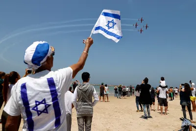 Сегодня по окончании Дня памяти в 20.00 начинается День независимости  Израиля. Нам уже 75 ЛЕТ! Во всех крупных городах будут организованы… |  Instagram