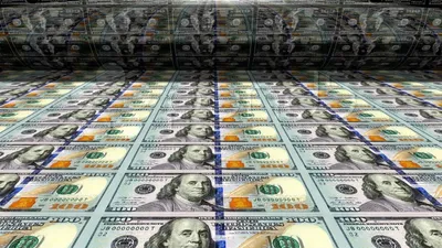 Доллары денег упорки Полный старый стиль печати 100 долларовых банкнот  Bitcoin Стоковое Фото - изображение насчитывающей способ, богато: 145965860