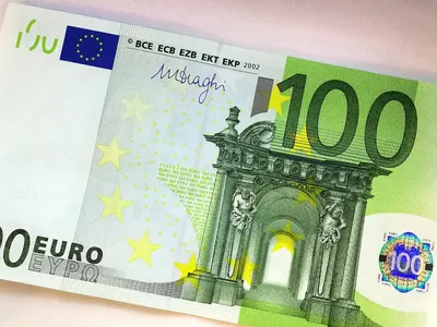 Сувенирные деньги Евро разного номинала (в наборе 4 пачки) купить по  выгодной цене в интернет-магазине OZON (485140573)