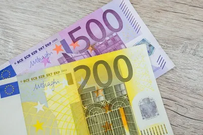 Банкноты Евро Фон Европейский Бумажные Деньги Фон 100 200 500 стоковое фото  ©tupungato 457898320