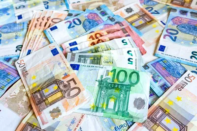 деньги евро стоковое изображение. изображение насчитывающей евро - 17337485