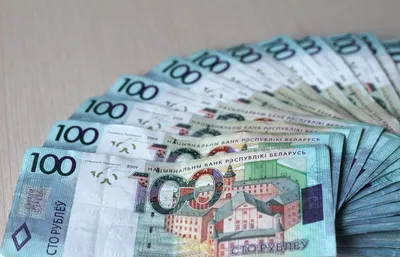 Предновогодний рост цен и инфляция обрушат рубль к концу года — РБК