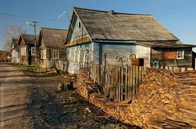Мое непопулярное мнение про пустеющие деревни России | Свинкины финансы |  Дзен