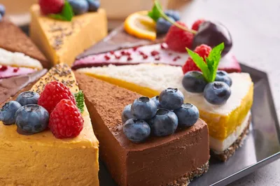 сладкие десерты торты фрукты десерты праздничные фотографии Фон Обои  Изображение для бесплатной загрузки - Pngtree