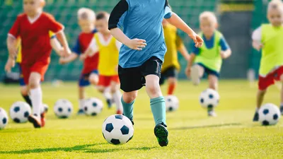 Детский футбол: как выбрать секцию - Реквизит