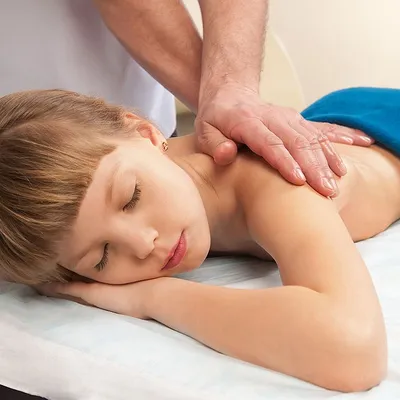 Детский лечебный медицинский массаж – особенности процедуры, показания -  Школа мастеров массажа