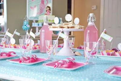 Каким должен быть детский стол на День Рождения, что приготовить на стол,  как составить меню для девочки и мальчика на праздник - читайте на сайте  Тики Вики