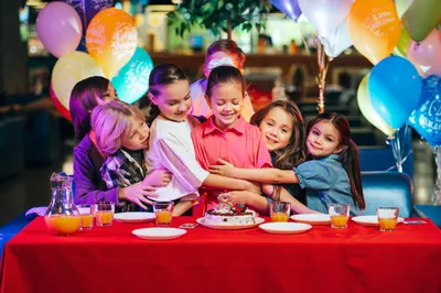 Праздничный стол на день рождения недорого ребенку (75 фото) - фото -  картинки и рисунки: скачать бесплатно