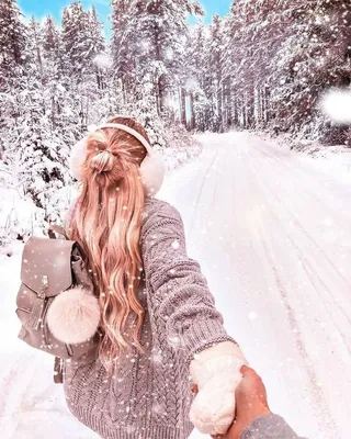 Обои зима, девушка, снег, деревья на телефон и рабочий стол, раздел девушки,  разрешение 3872x2121 - скачать
