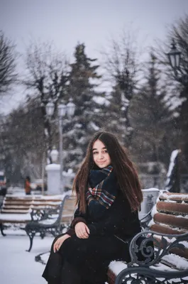 Зимние девушки (35 фото)