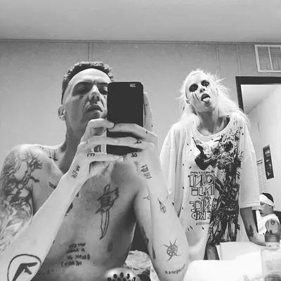 Pin di •Anonymous• . su ~we ♡ Die antwoord~