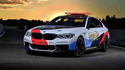 Обои для рабочего стола BMW 2020 M8 Competition Coupé Купе 1366x768