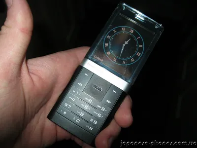 Детальный фотообзор мобильного телефона Lenovo S800
