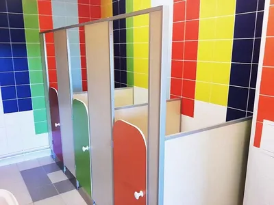 Дизайн проект Леруа Мерлен, проект туалета в детском саду от компании Леруа  Мерлен — Твой интерьер