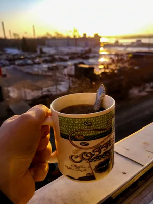 С ДОБРЫМ УТРОМ! ❤☕❤ Пусть аромат утреннего кофе разбудит ваши Мечты! | Доброе  утро, Открытки, Милые открытки