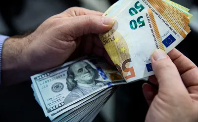 Доллары и евро — самые известные иностранные деньги