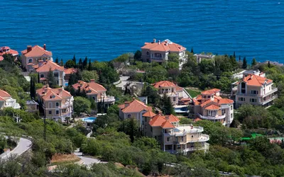 Сколько стоят частные дома на Черном море весной 2021 года