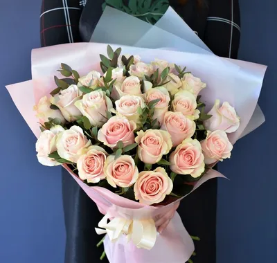 Большие букеты цветов купить в Москве с доставкой, цена большого букета